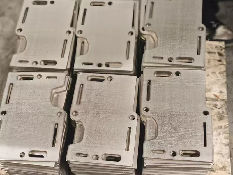 激光切割钣金加工服务